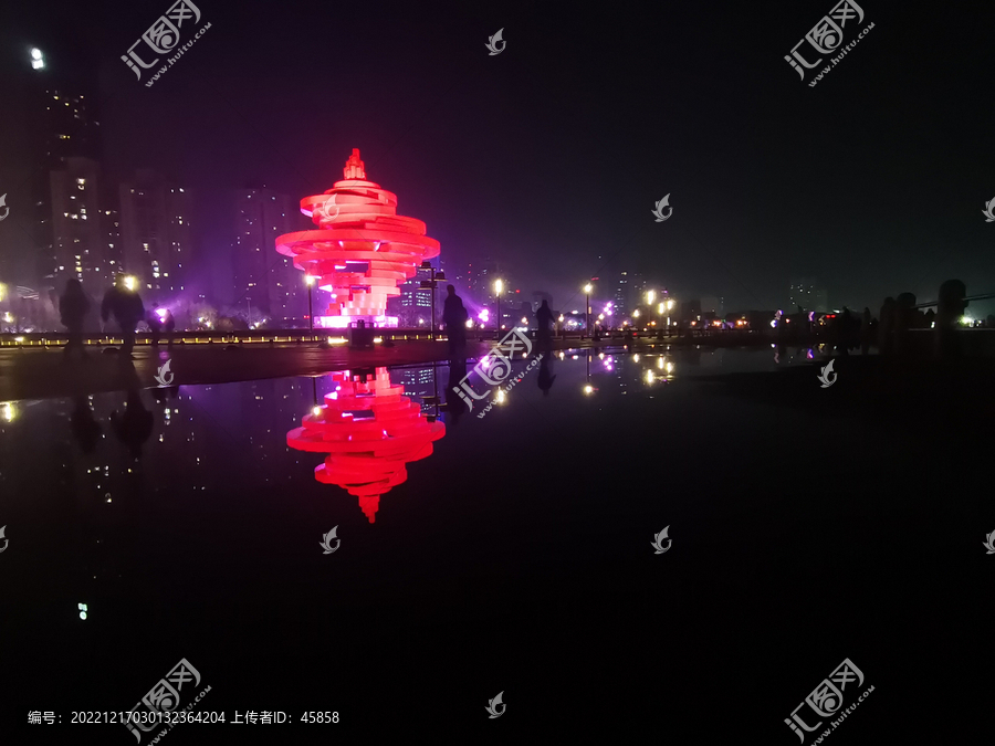 青岛五四广场五月的风夜景