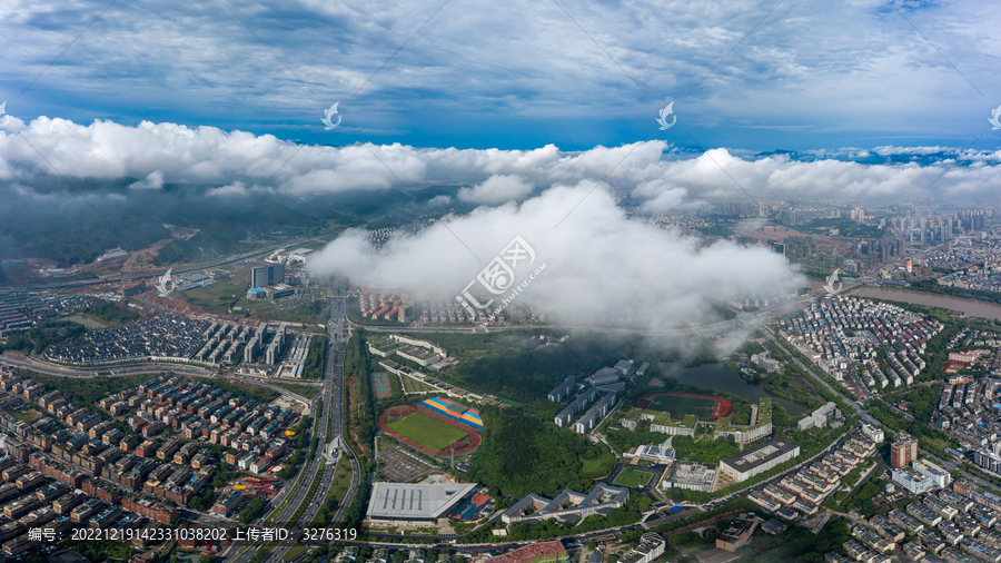 义乌城市高空云海风光航拍