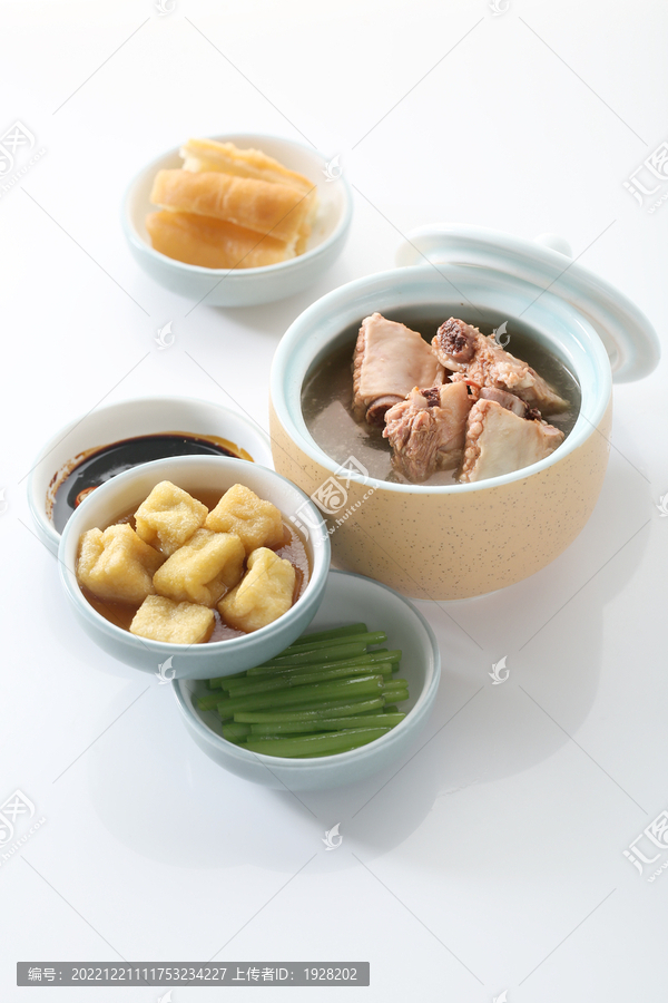 肉骨茶