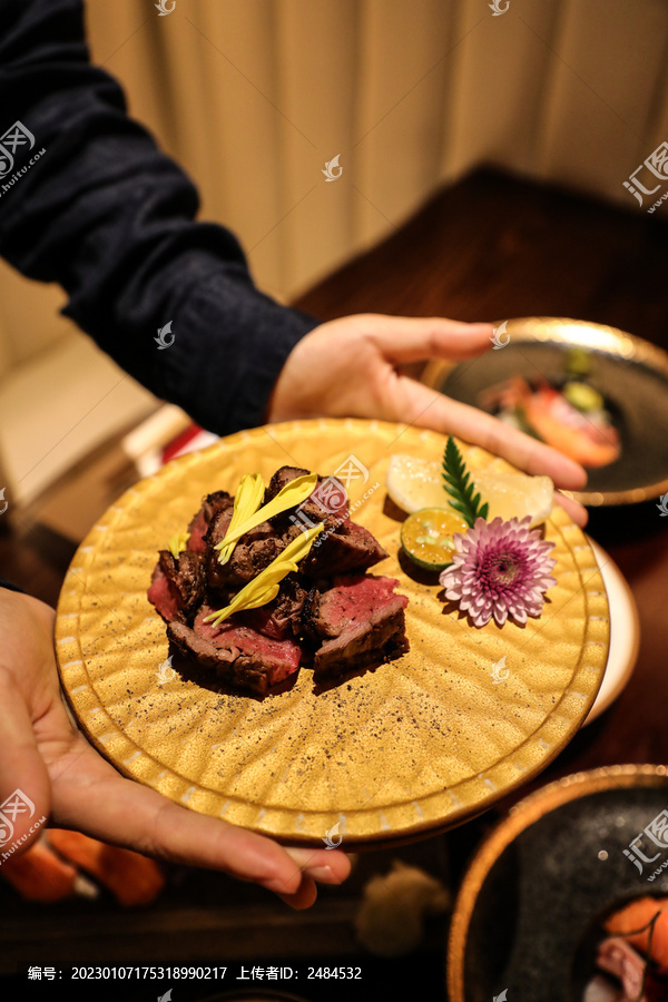 日料牛排