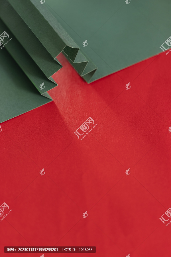 圣诞树创意卡纸拼色背景