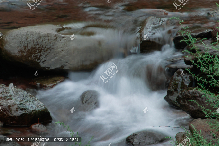 小溪流水长曝光