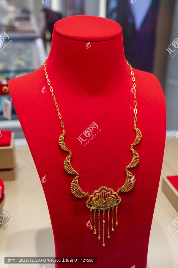 金项链