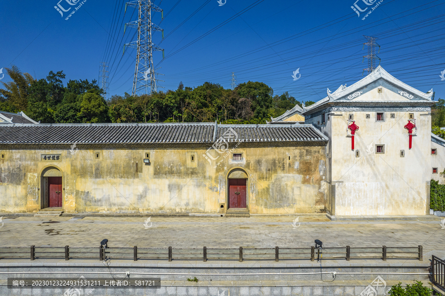 深圳坪山区盘龙世居