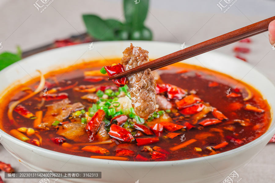 水煮牛肉