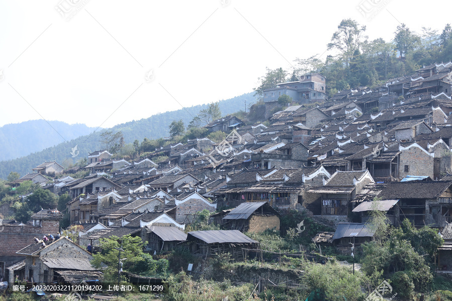 油领瑶寨古村落