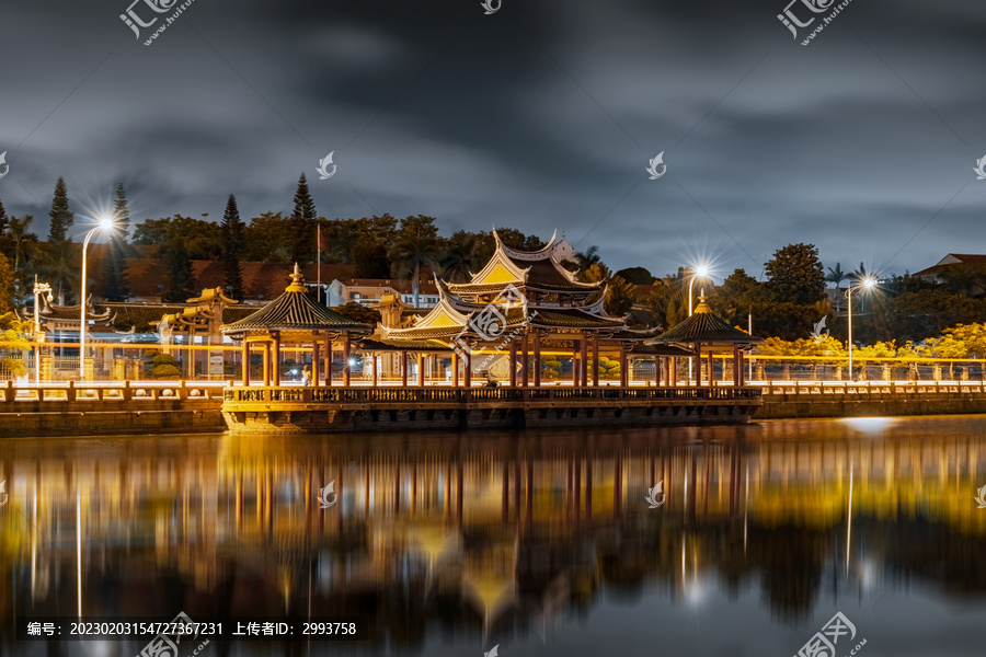 厦门集美学村龙舟池夜景