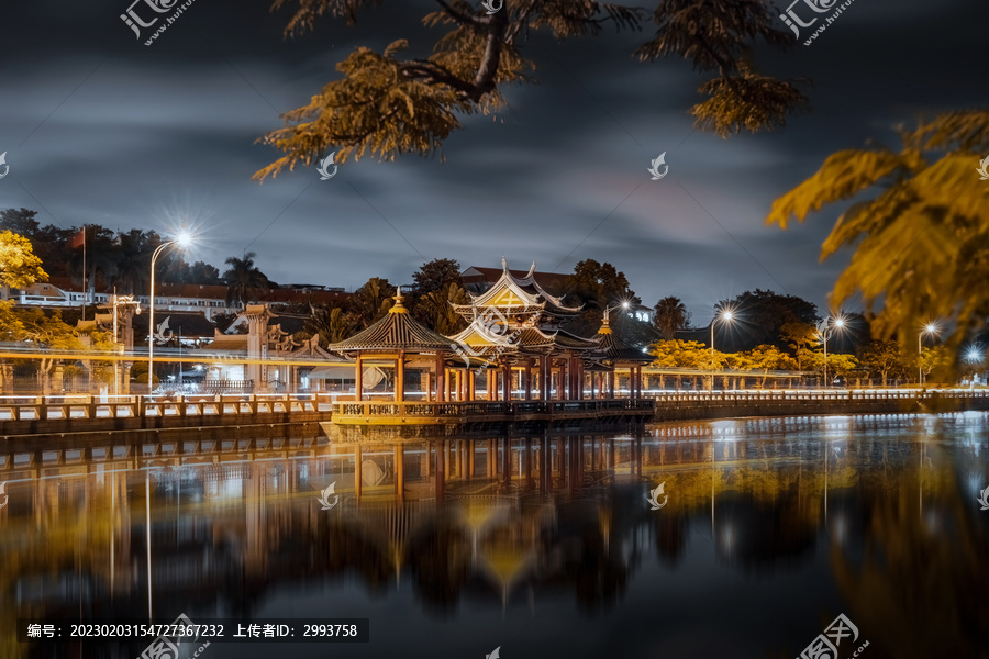 厦门集美学村龙舟池夜景