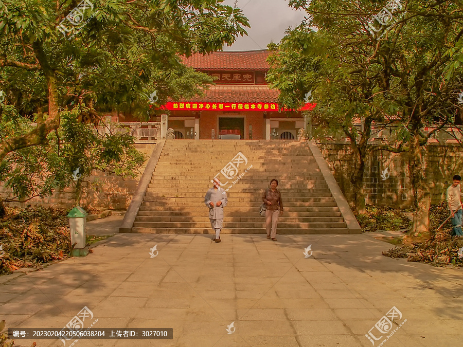 莆田南山广化寺兜率天宫