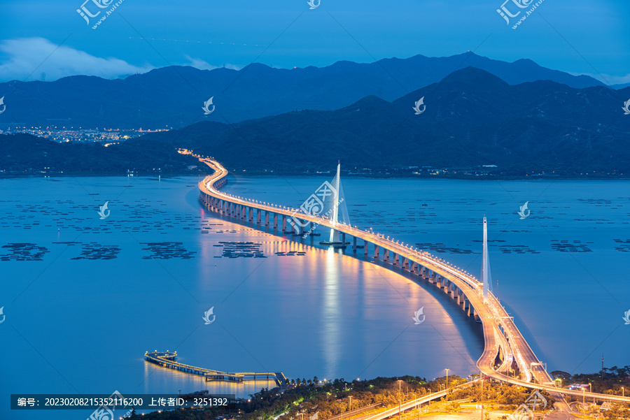 深圳湾跨海大桥夜景