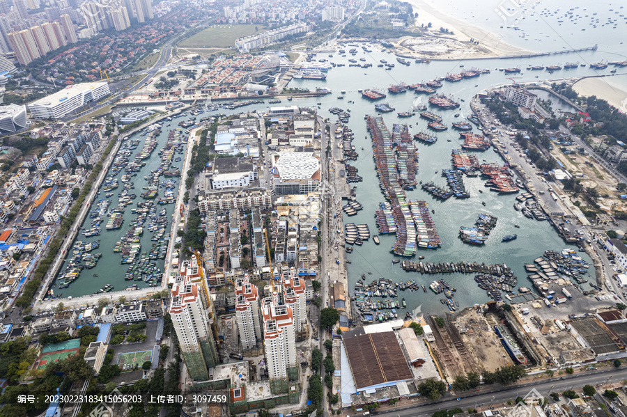 北海侨港电建渔港渔船停泊航拍