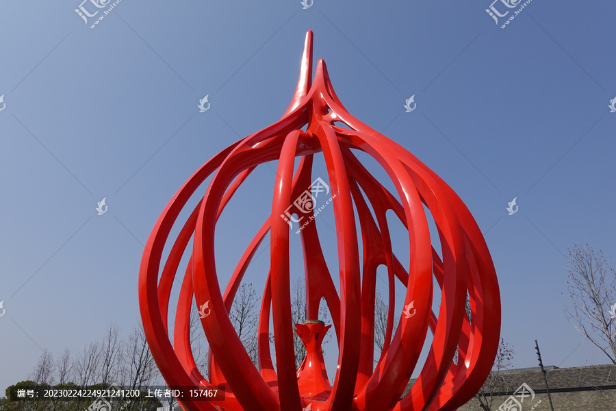 红色火种城市广场雕塑
