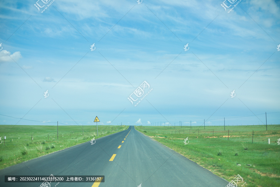 内蒙古大草原公路