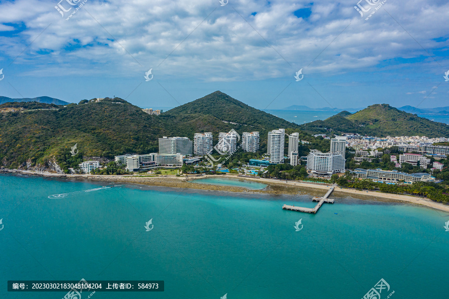 航拍海南三亚大东海旅游区海景