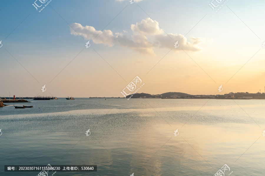 城市海岸线海洋海景