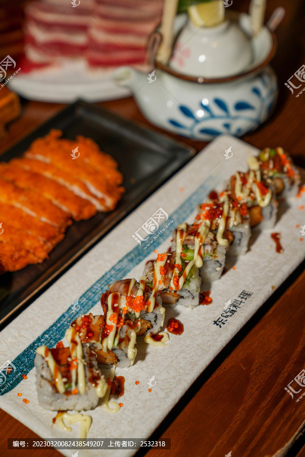 寿司卷日料日本料理美食