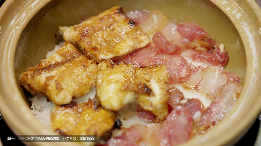 鳗鱼腊肉煲仔饭