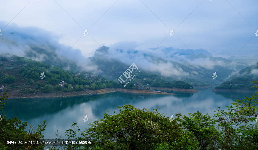 湖北宜昌长阳清江山水自然风光