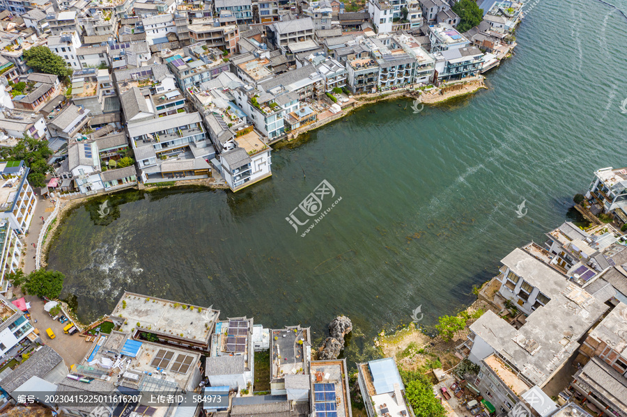 航拍云南大理双廊古镇景区风光