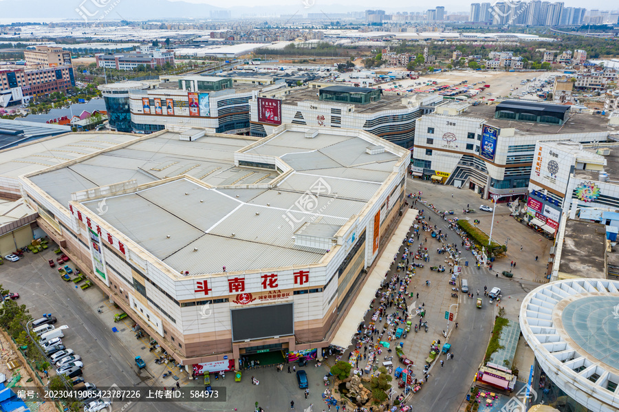 航拍云南昆明斗南花卉市场花市