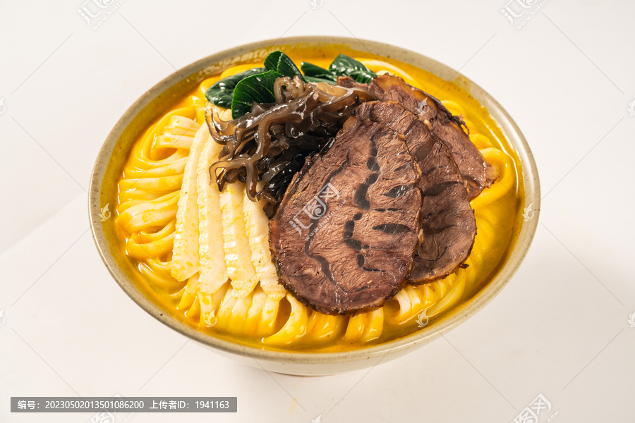 牛肉宽面