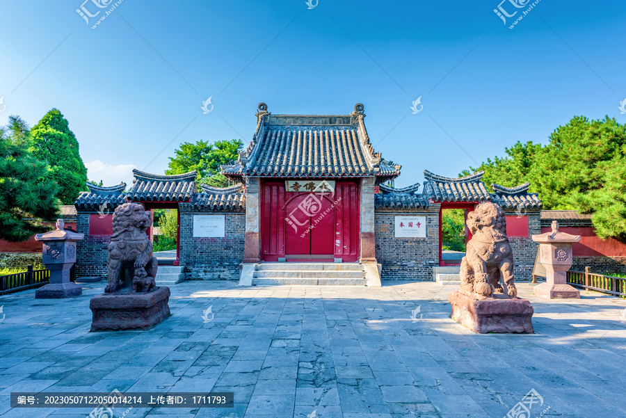 中国辽宁锦州义县奉国寺