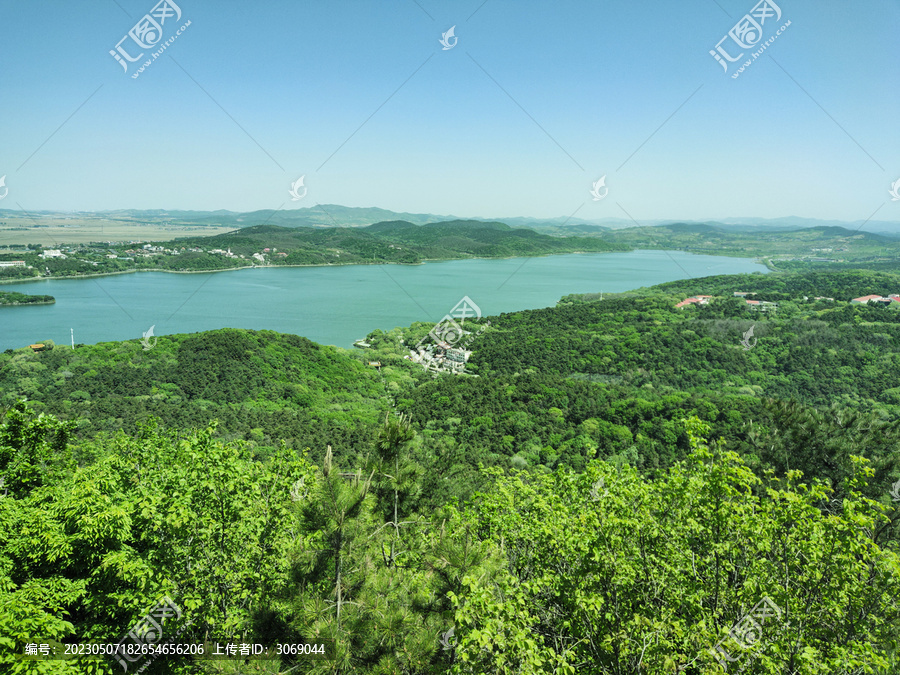 沈阳棋盘山风景山水天一色