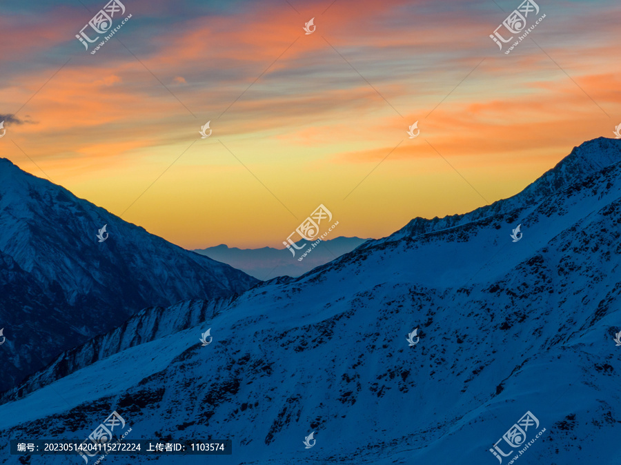 子梅垭口观看贡嘎雪山