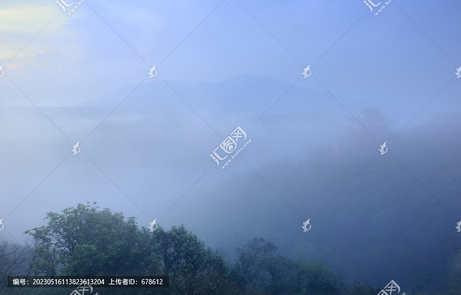 广西大明山晨景