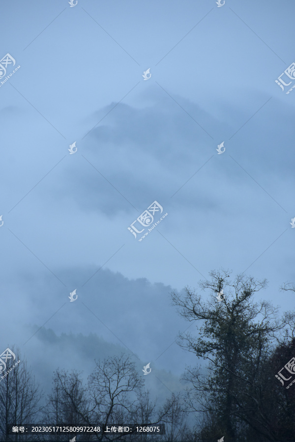 安徽黄山宏村古村落徽派建筑