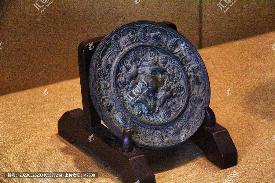 汉代铜镜铜钮