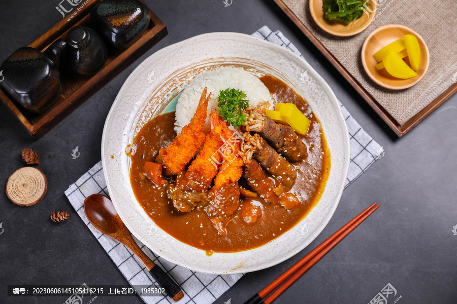 日料外卖咖喱大虾饭