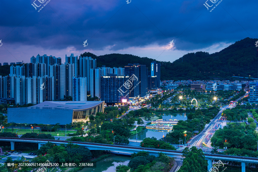 南沙蕉门绿带广场建筑楼夜景