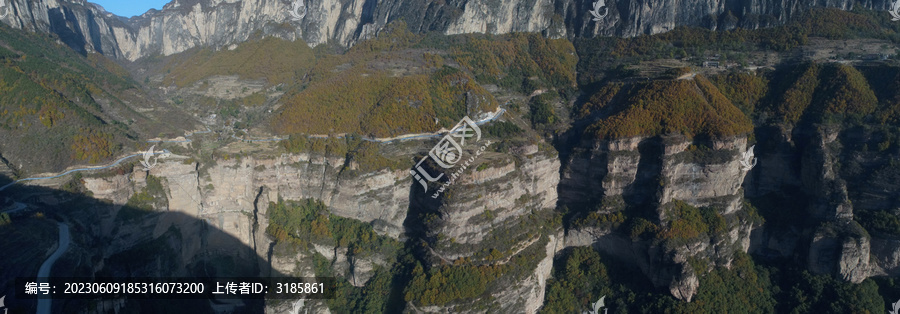 太行山悬崖峭壁装饰画