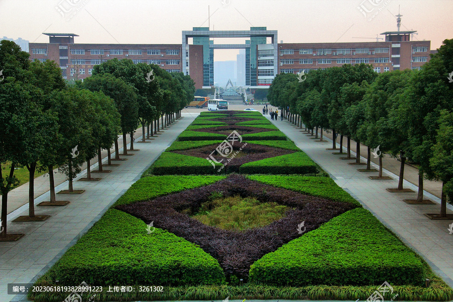 宁波大学