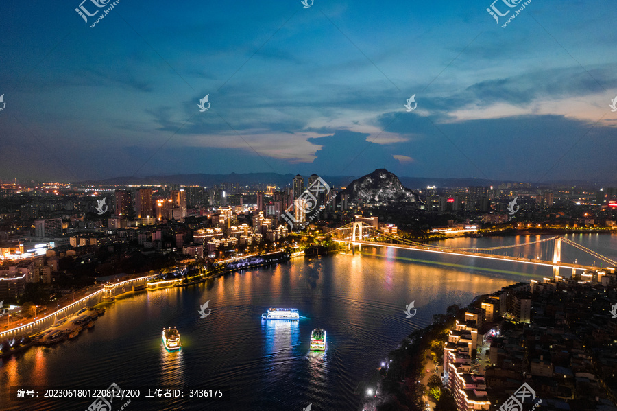 广西柳州夜景游艇观光船