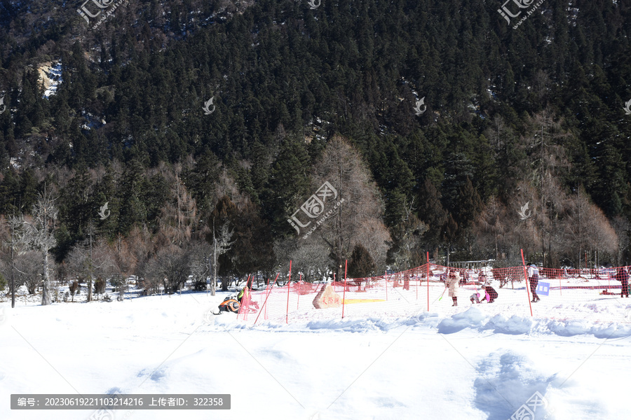 毕棚沟滑雪场