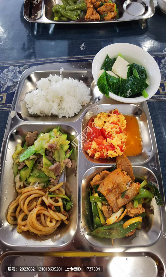 食堂打饭