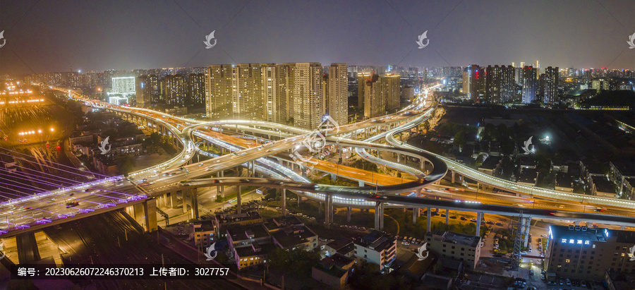 城市立交桥夜景