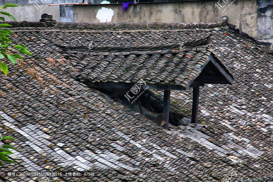 瓦房屋脊屋顶