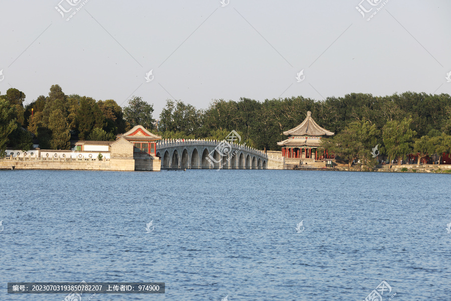 颐和园昆明湖十七孔桥