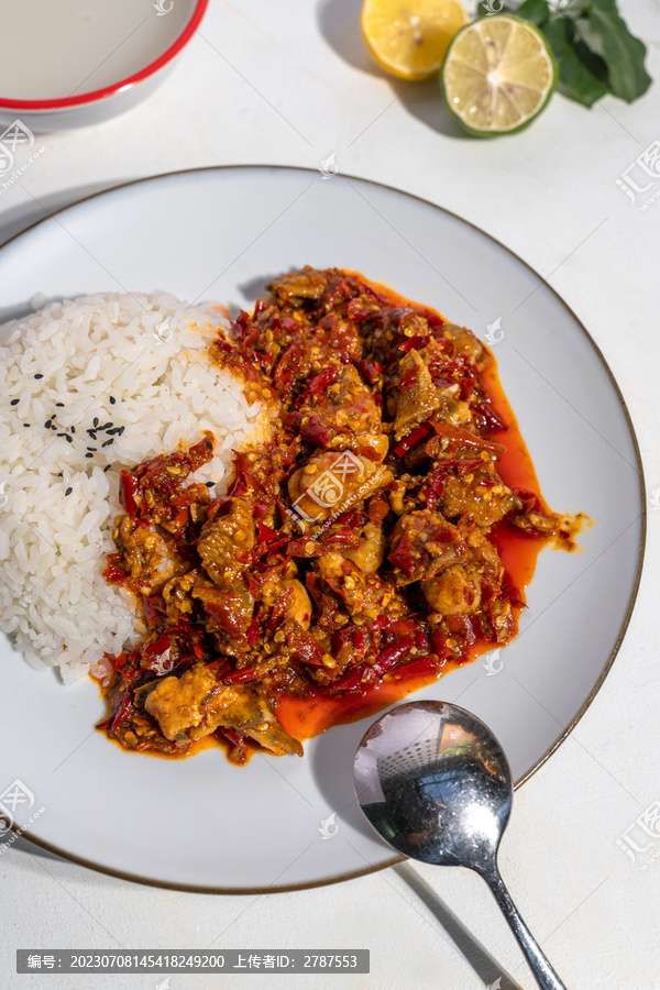 辣子鸡盖饭