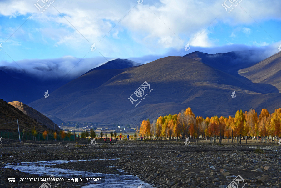 川西秋景