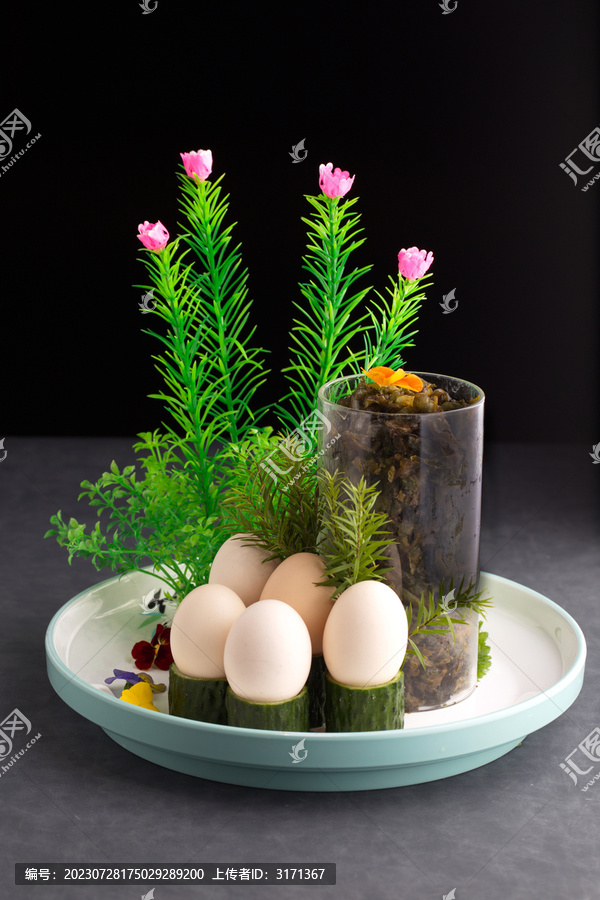 地皮菜炒土鸡蛋