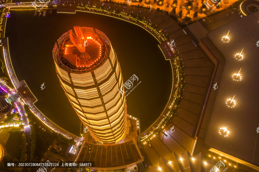 航拍郑州大玉米楼千玺广场夜景