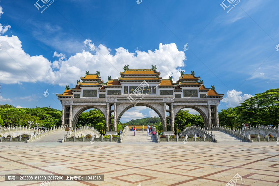 广东顺德顺峰山公园牌坊牌楼