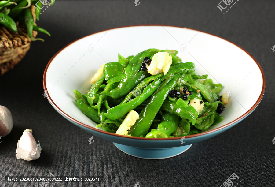 擂湖南辣椒
