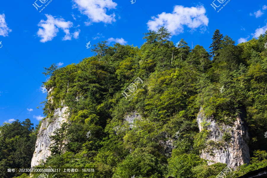 山峰