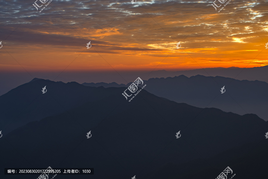 黎明曙光天空云彩