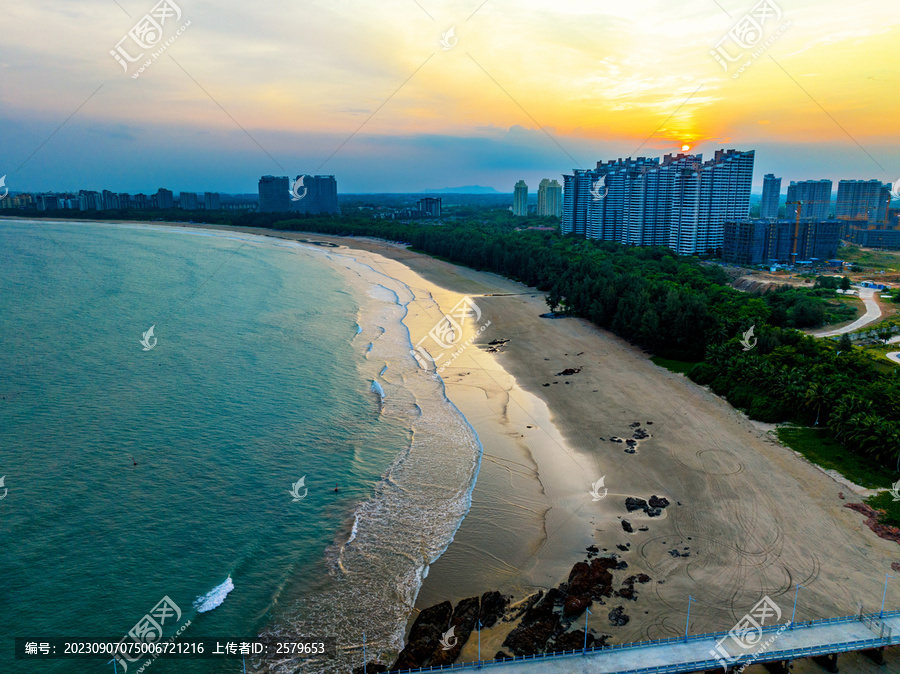 琼海红石滩海岸线沙滩夕阳